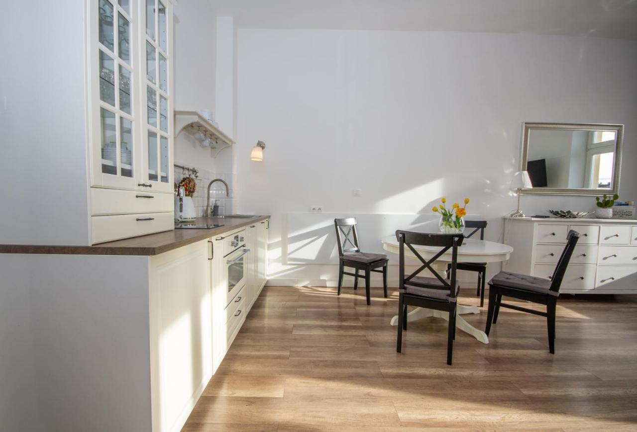 Inpoint Wielopole 32 Boutique Old Town&kazimierz District Apartment *